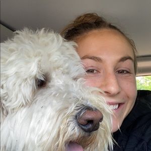 Meet your Posher, Katie